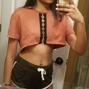 Fashion Nova crop top w silver rings down center